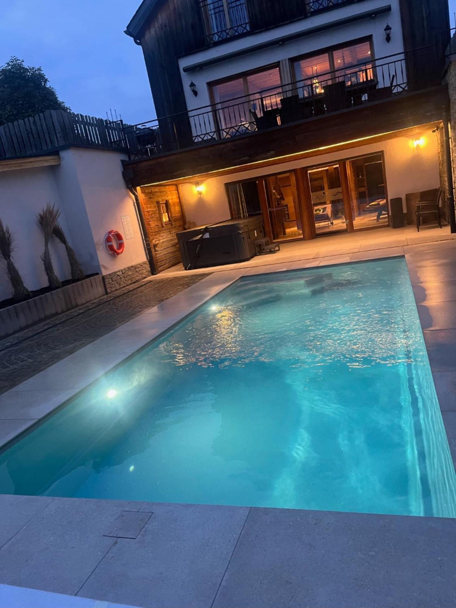 Chalets Petry Spa & Relax Bettel Kültér fotó