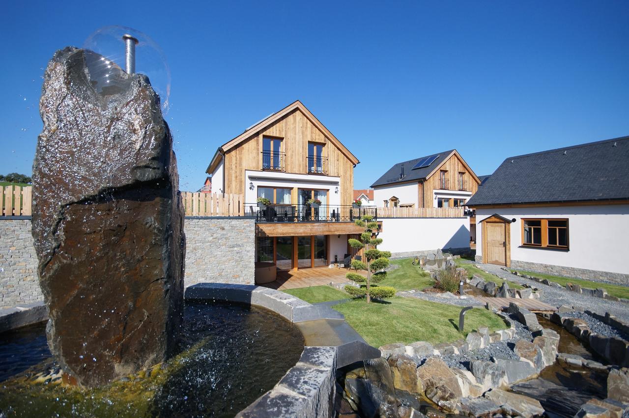 Chalets Petry Spa & Relax Bettel Kültér fotó
